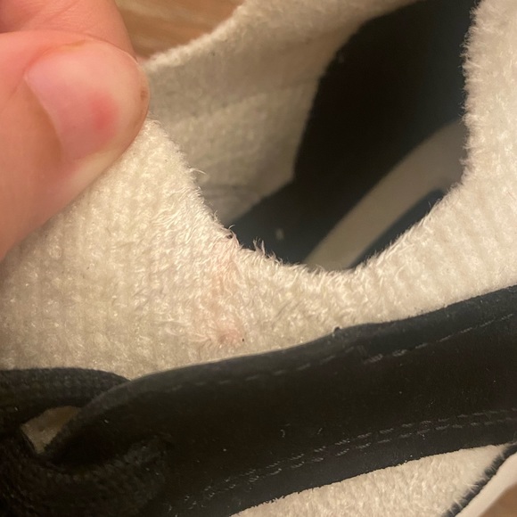 Chanel CC black and white suede and cloth sneakers - Picture 11 of 11